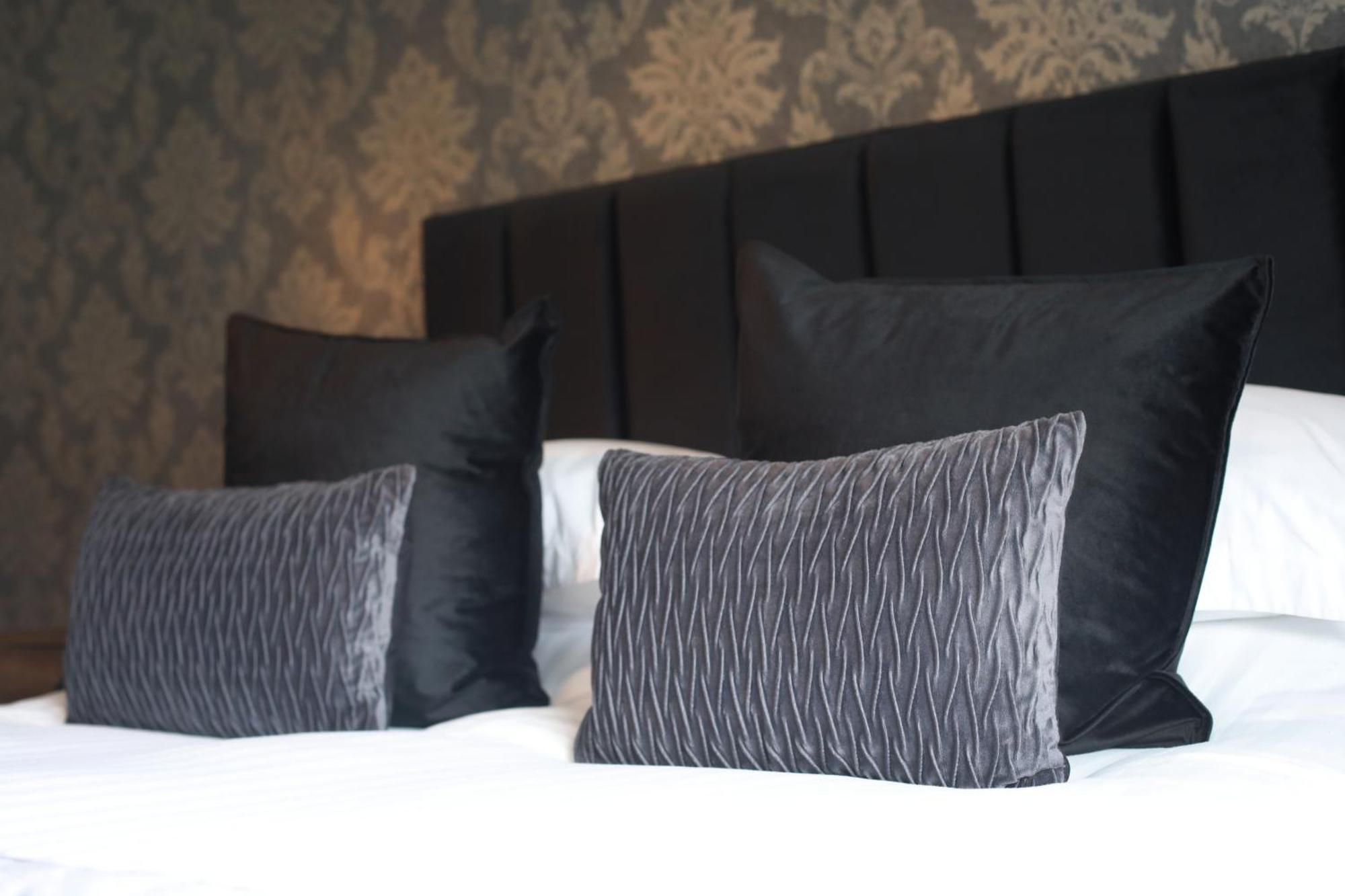 Oyo Glyn Valley Hotel Llansantffraid Llansantffraid Glyn Ceiriog Eksteriør billede